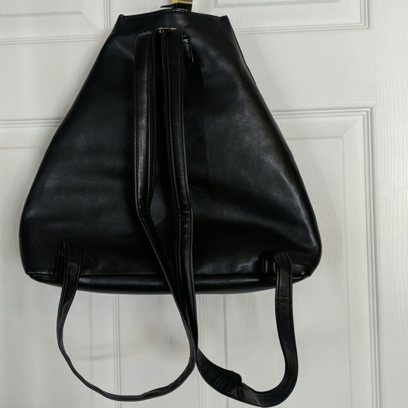 Backpack - Picture 3 of 3